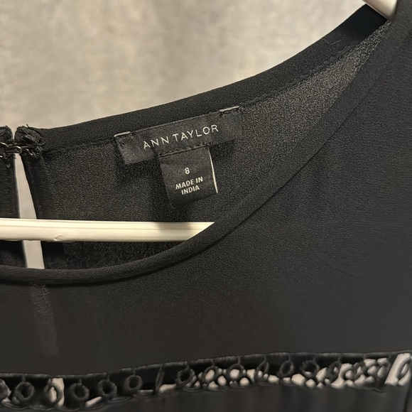 Ann Taylor - Picture 5 of 6